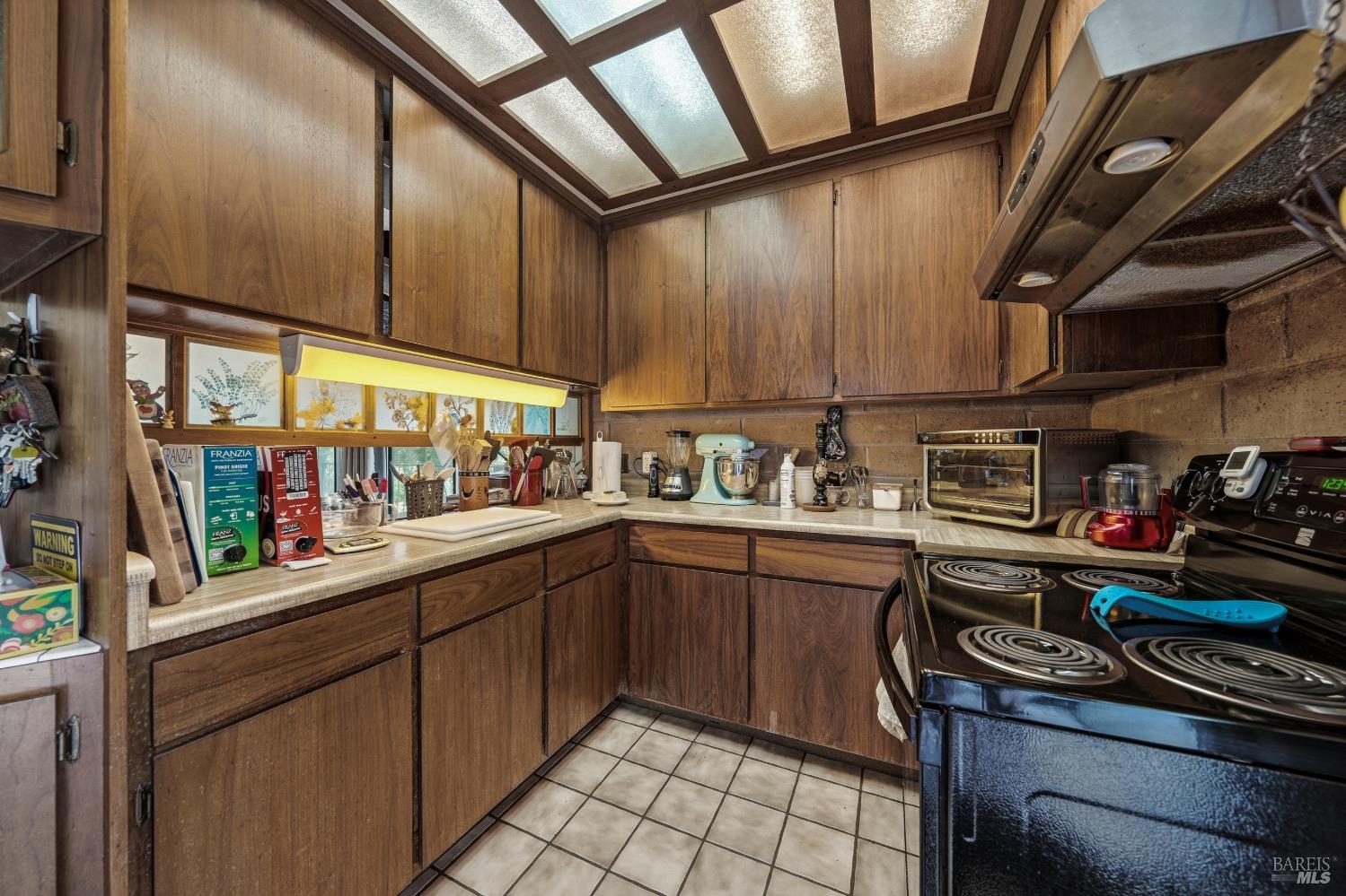 5290 Lake Boulevard Lower Lake CA 95457