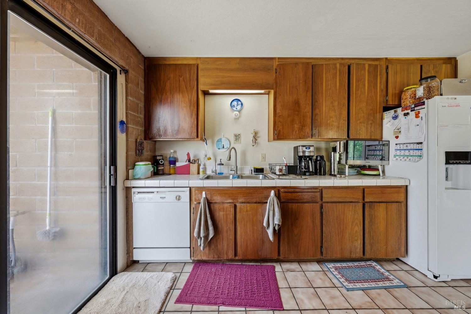 5290 Lake Boulevard Lower Lake CA 95457