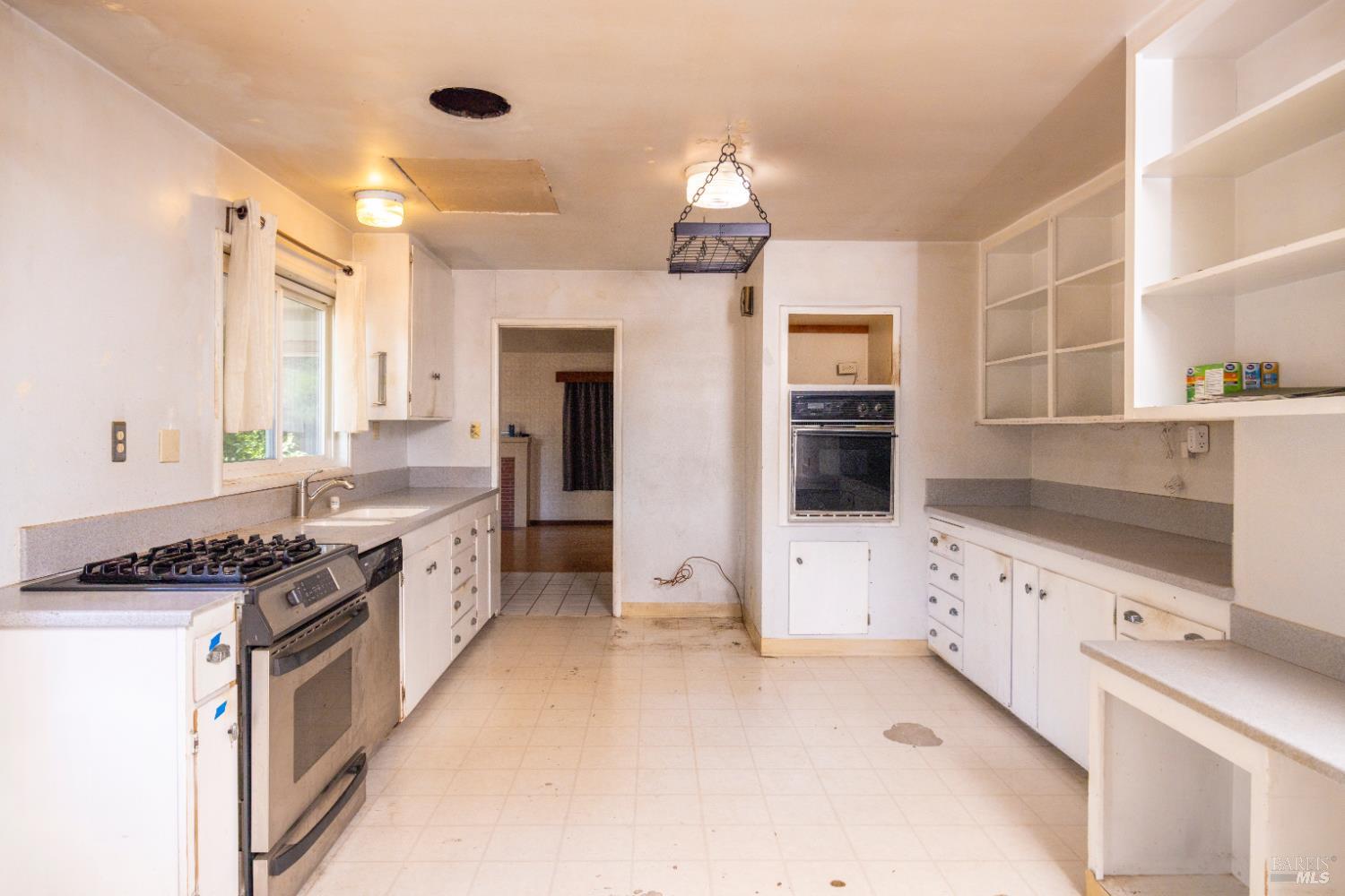 488 Haehl Street Cloverdale CA 95425