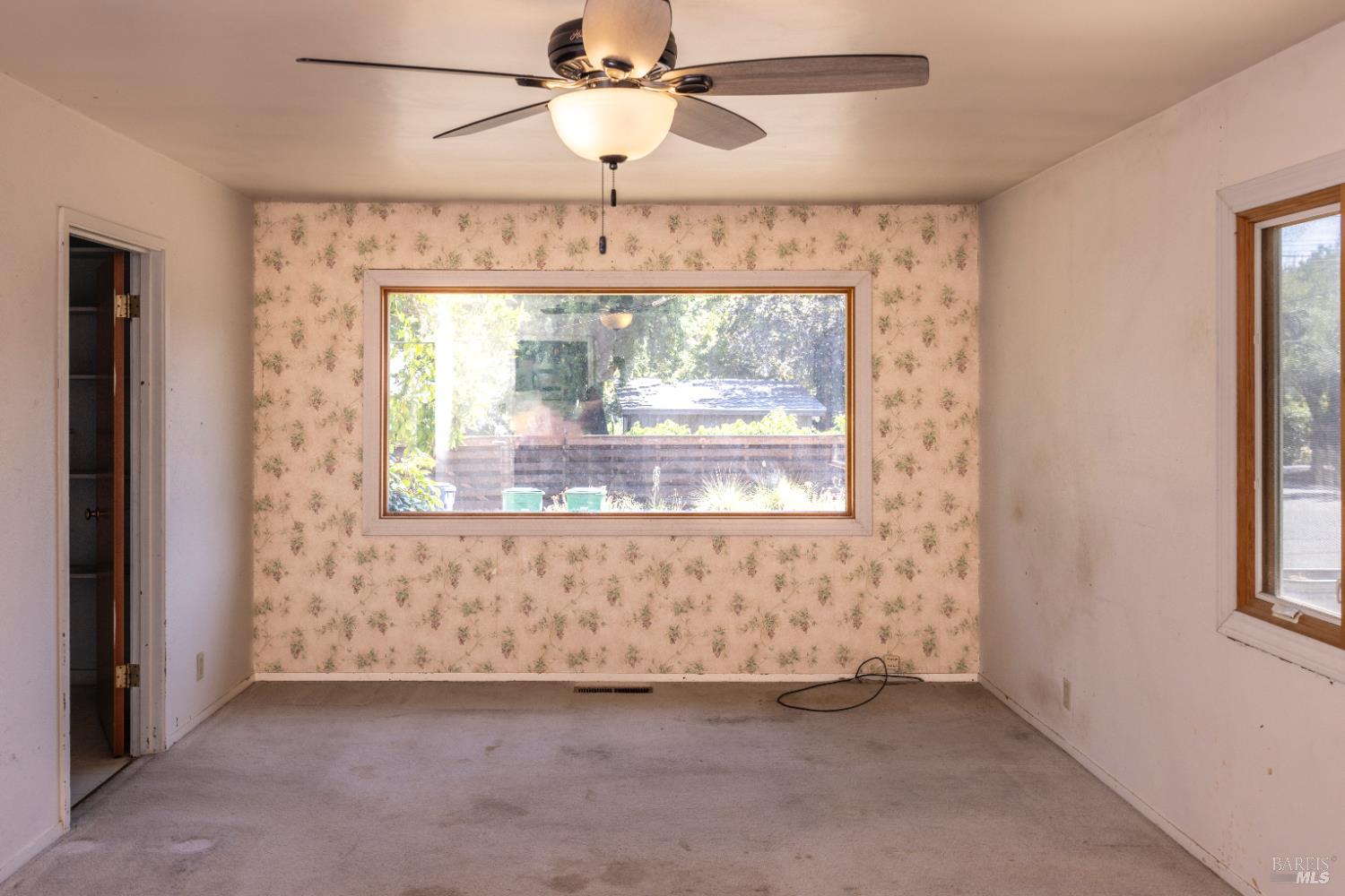 488 Haehl Street Cloverdale CA 95425