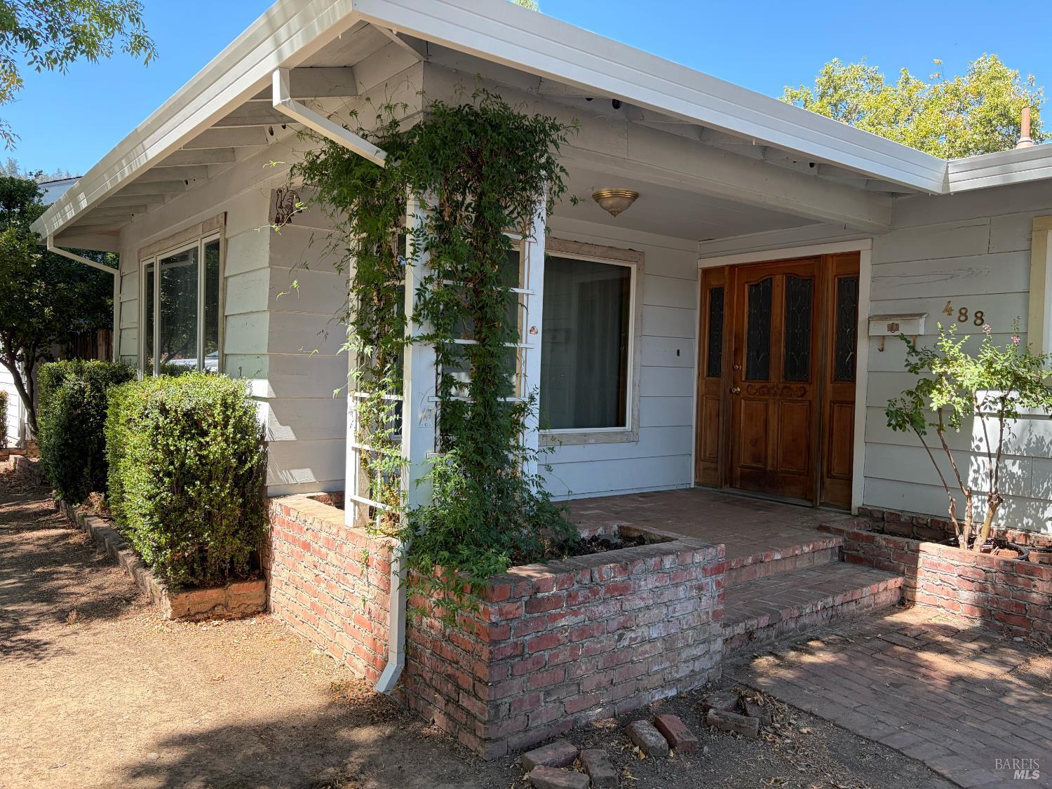 488 Haehl Street Cloverdale CA 95425