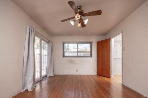 488 Haehl Street Cloverdale CA 95425