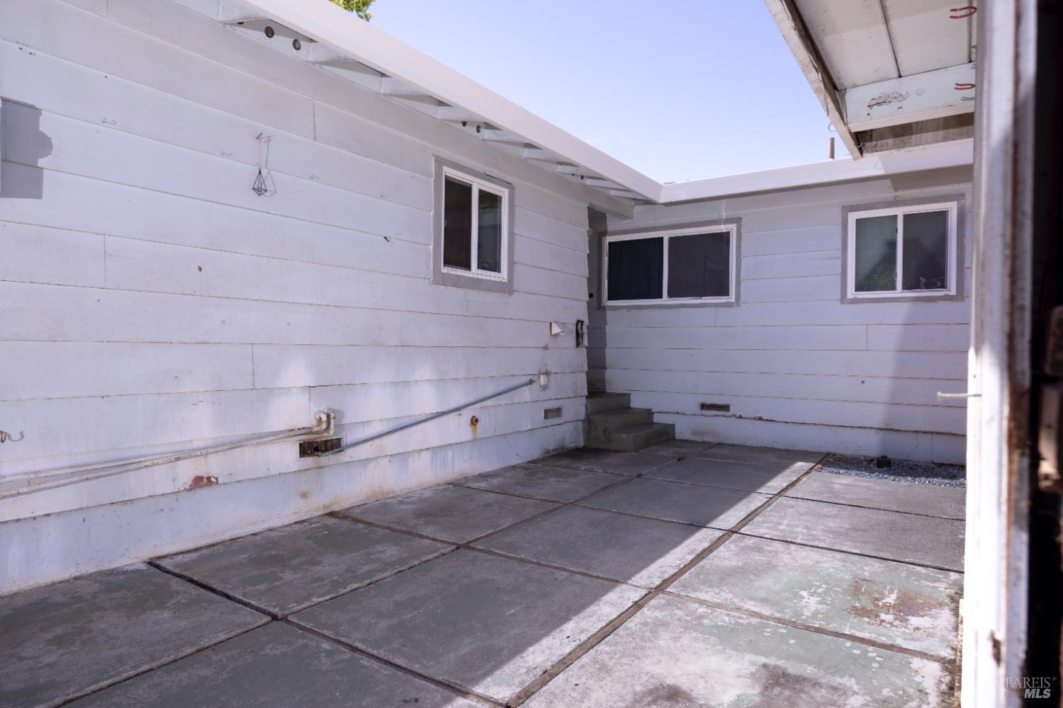 488 Haehl Street Cloverdale CA 95425