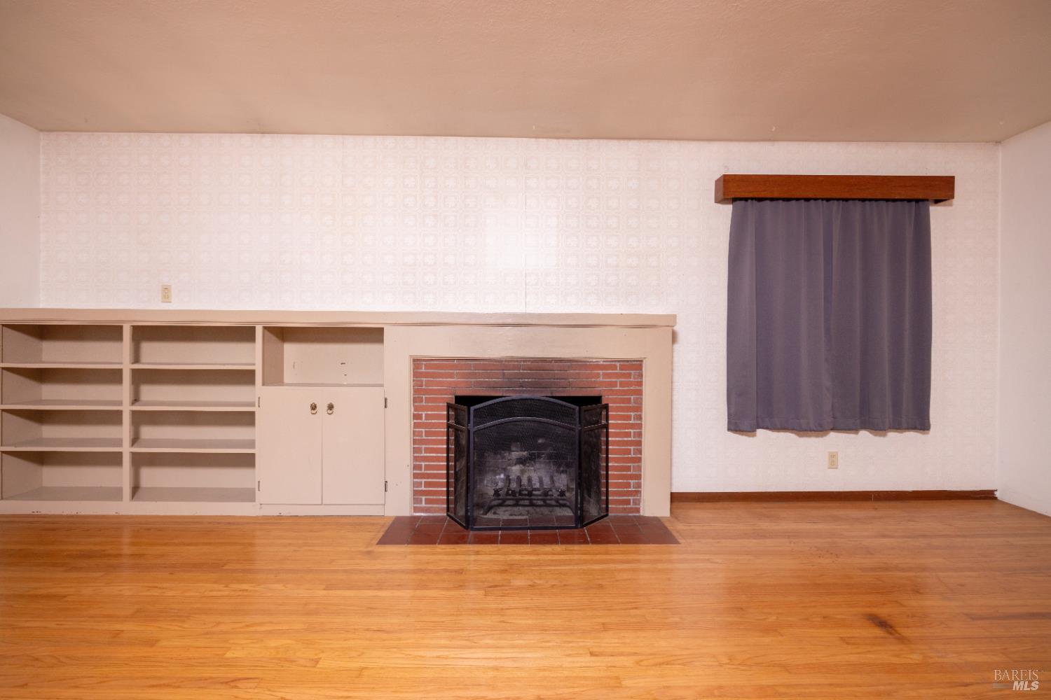 488 Haehl Street Cloverdale CA 95425