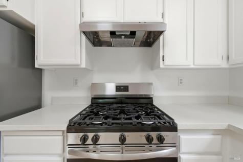 1842 Wright Street Santa Rosa CA 95404