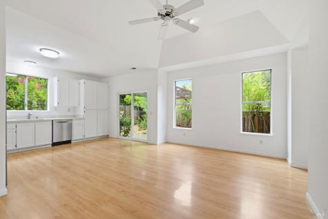 1842 Wright Street Santa Rosa CA 95404