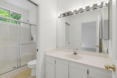 1842 Wright Street Santa Rosa CA 95404