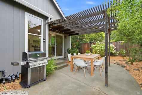 1842 Wright Street Santa Rosa CA 95404