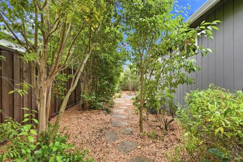1842 Wright Street Santa Rosa CA 95404