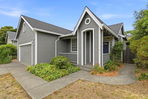 1842 Wright Street Santa Rosa CA 95404