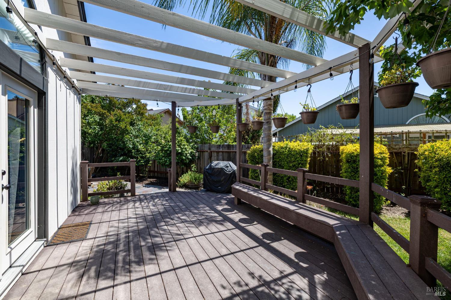 808 Milsom Place Windsor CA 95492