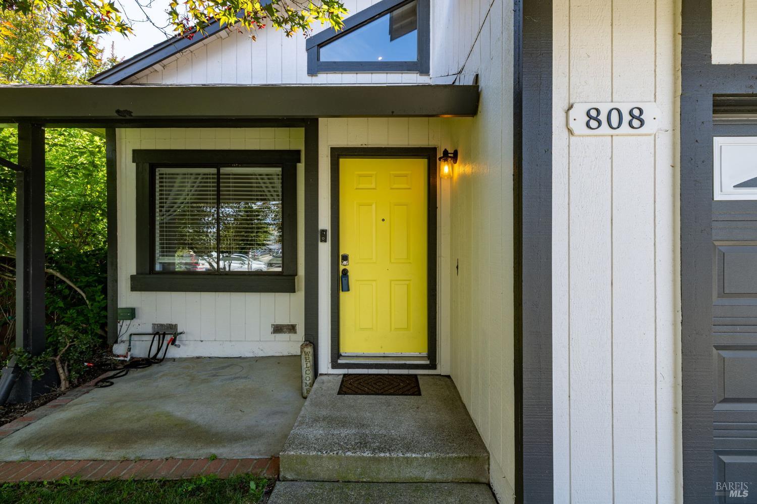 808 Milsom Place Windsor CA 95492