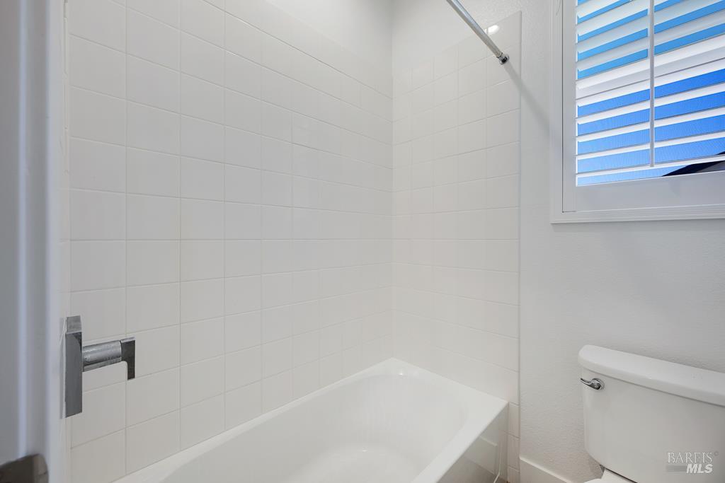 2773 Bellevue Ranch Santa Rosa CA 95407