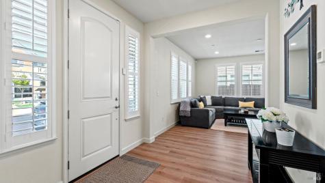 1623 Winterberry Lane Rohnert Park CA 94928