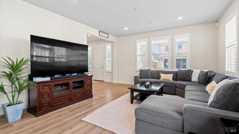 1623 Winterberry Lane Rohnert Park CA 94928