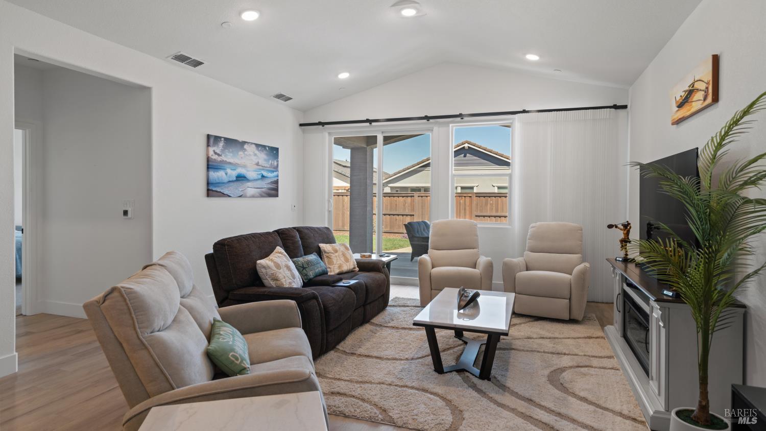 325 Fable Court Dixon CA 95620