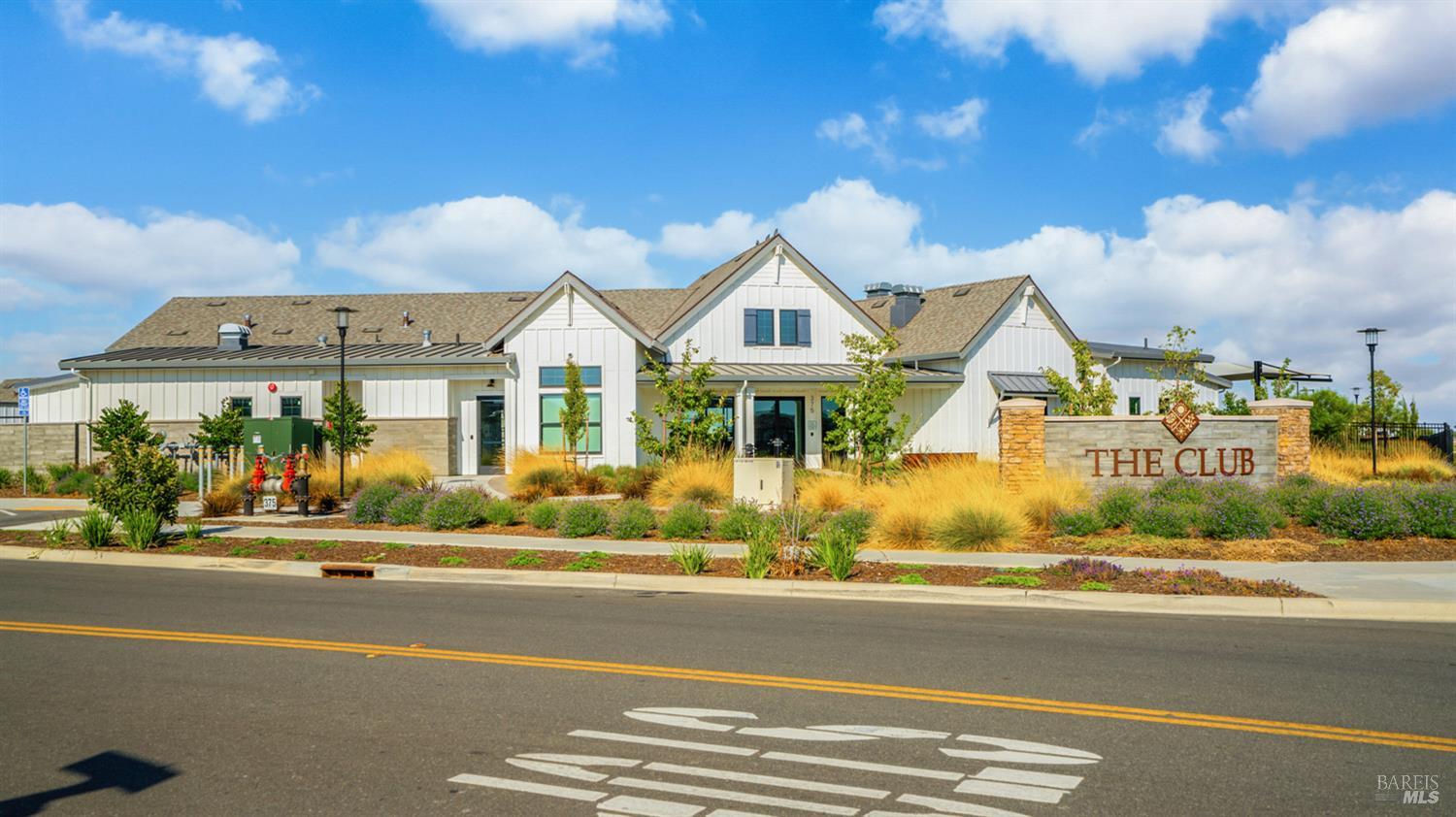 325 Fable Court Dixon CA 95620