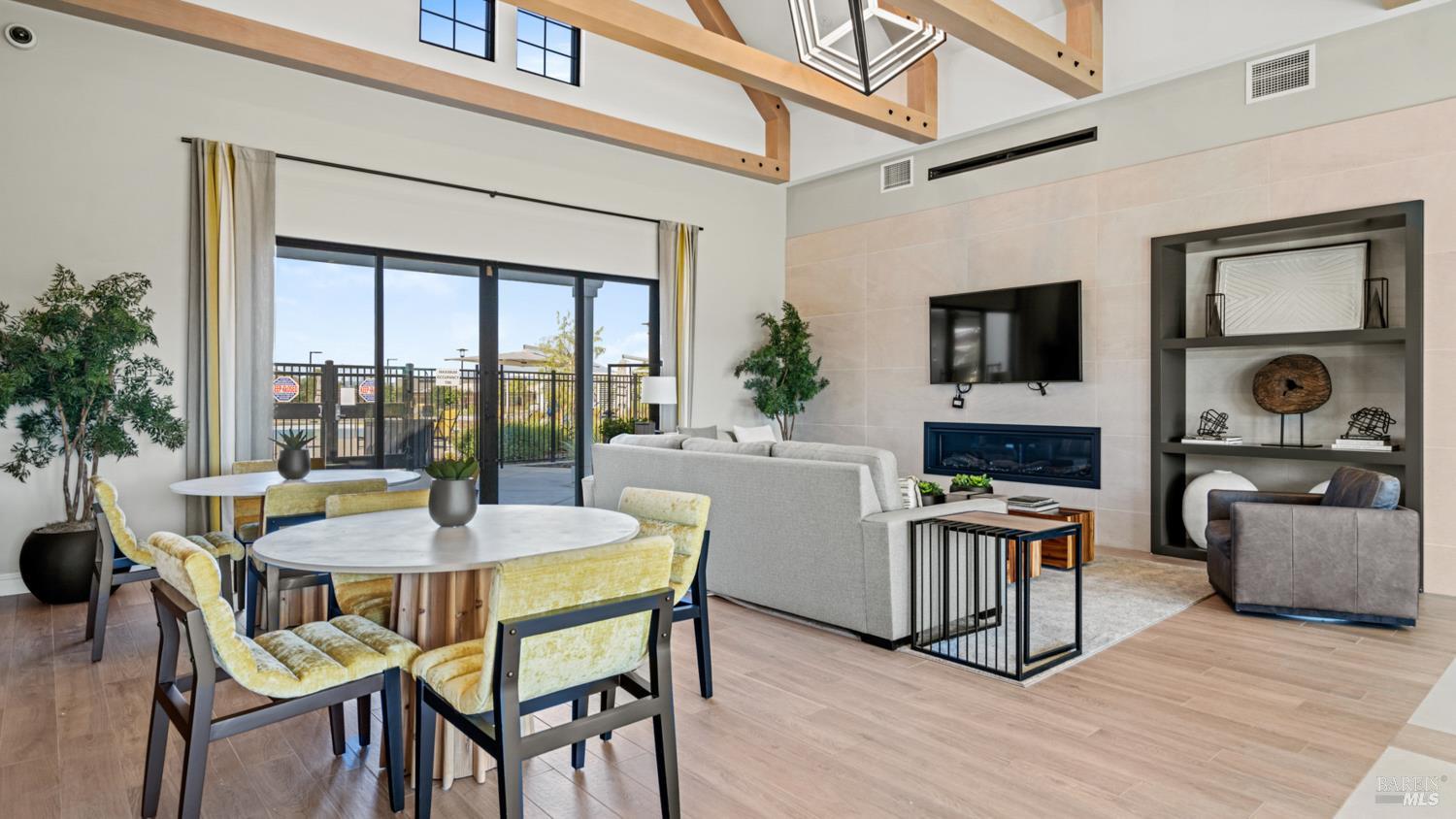 325 Fable Court Dixon CA 95620