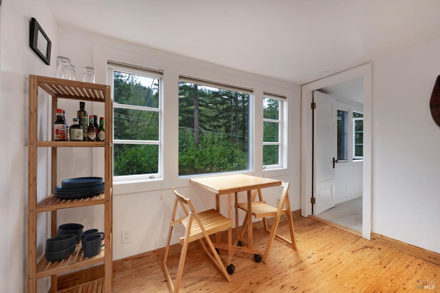 14801 Canyon 4 Road Guerneville CA 95446