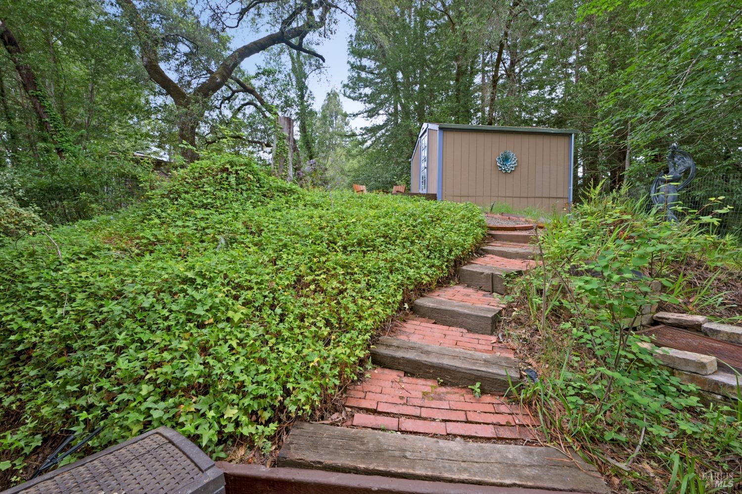 14801 Canyon 4 Road Guerneville CA 95446