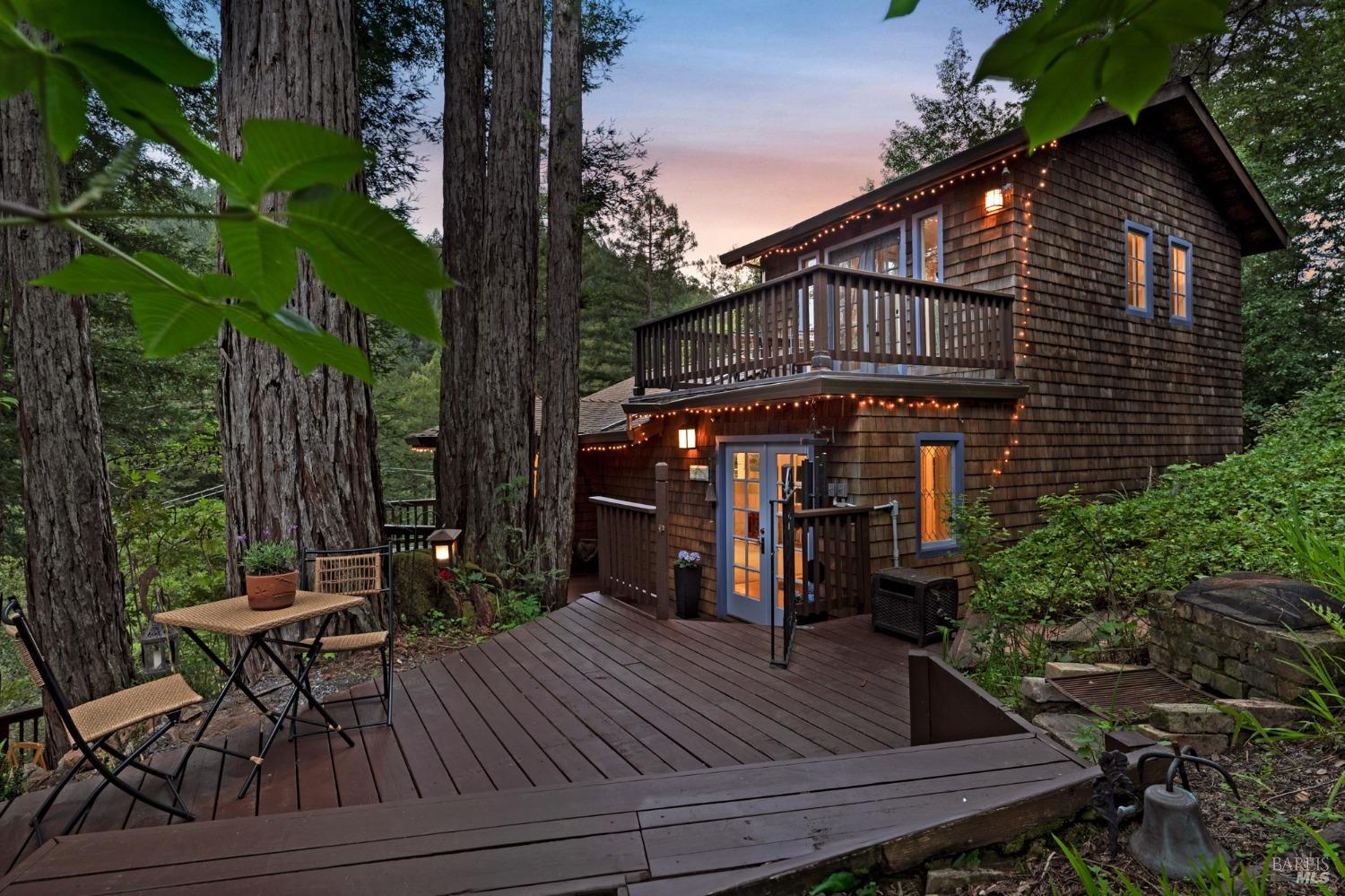14801 Canyon 4 Road Guerneville CA 95446