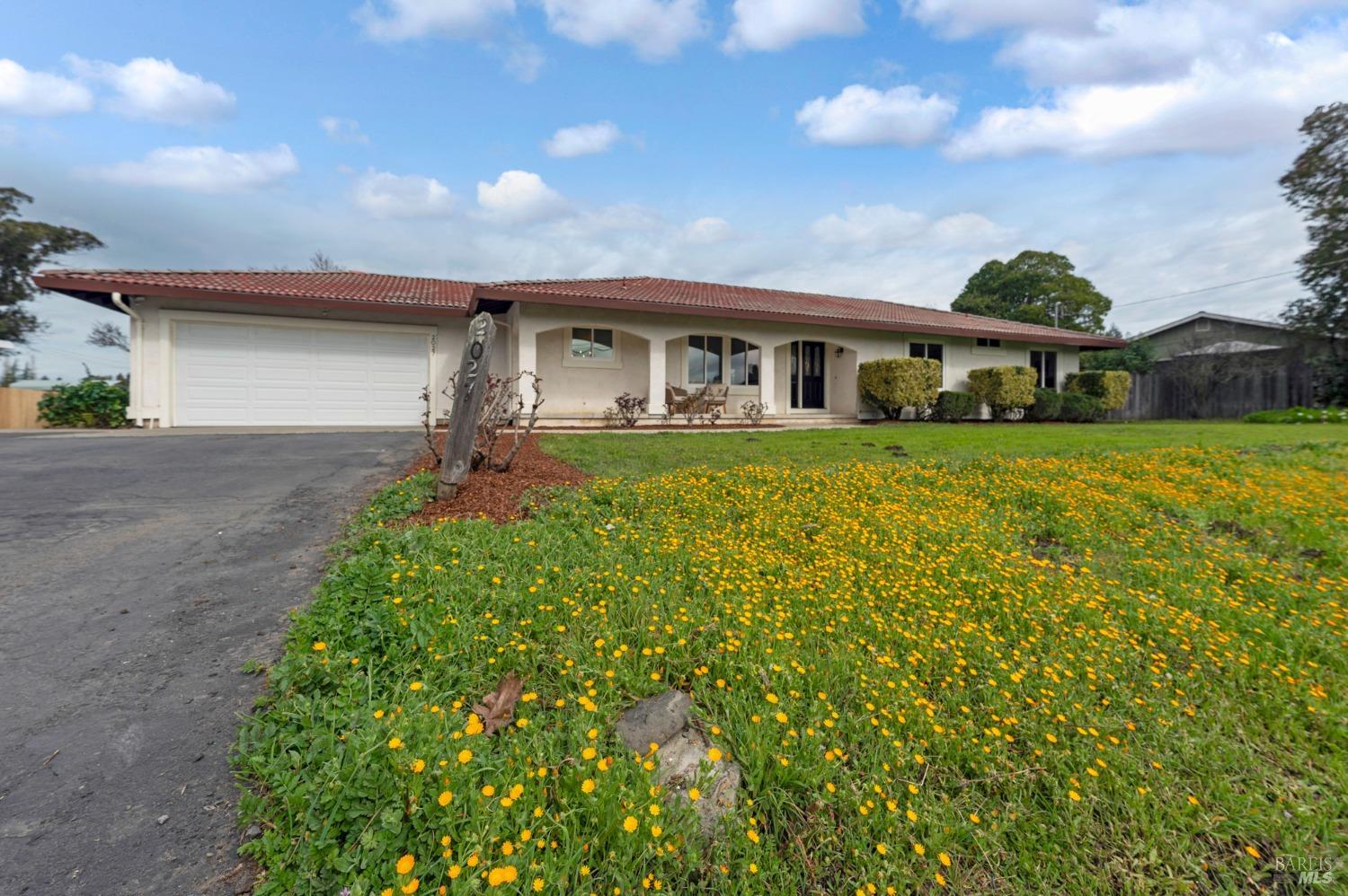 2027 Chester Drive Penngrove CA 94951