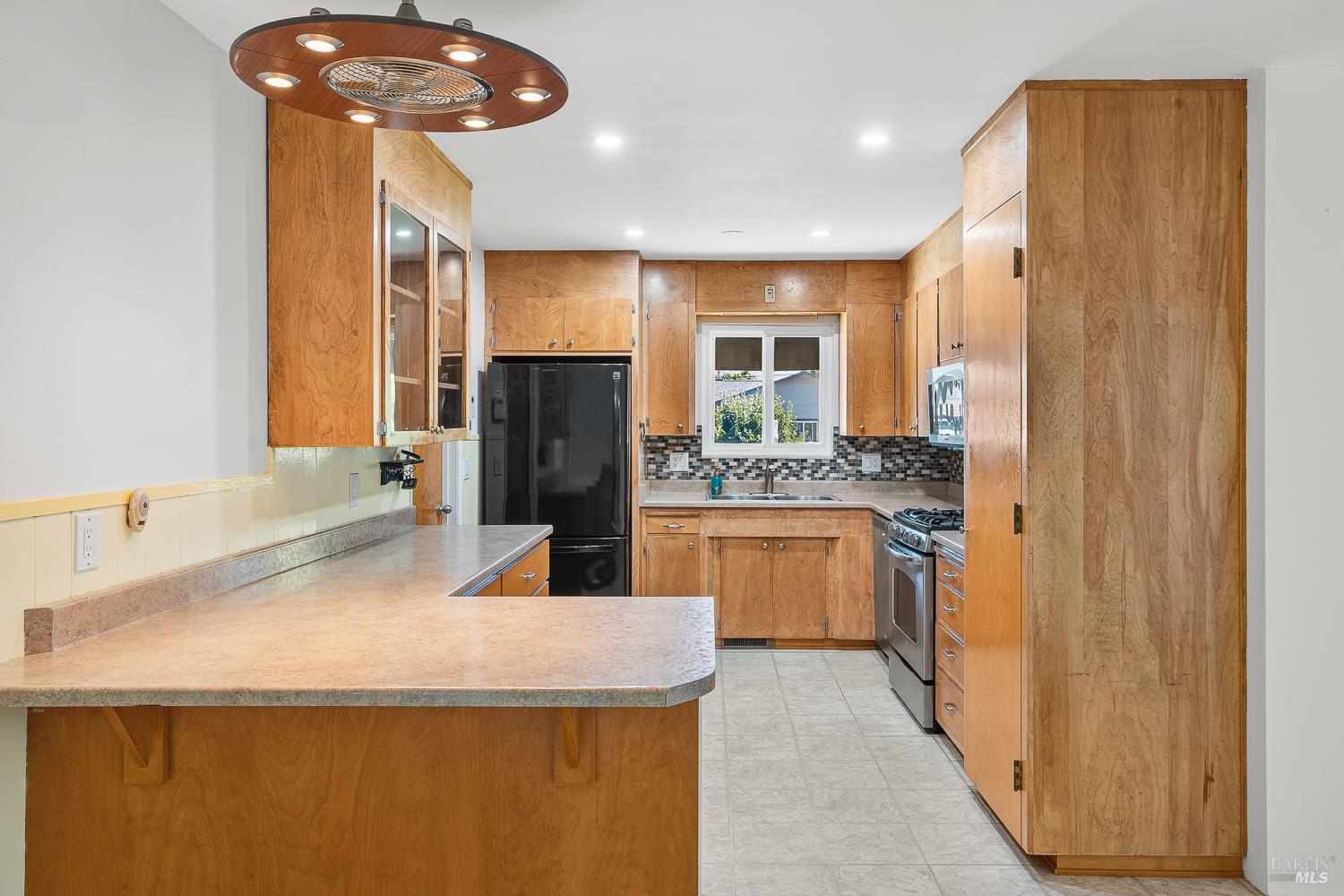 420 Zinfandel Drive Ukiah CA 95482