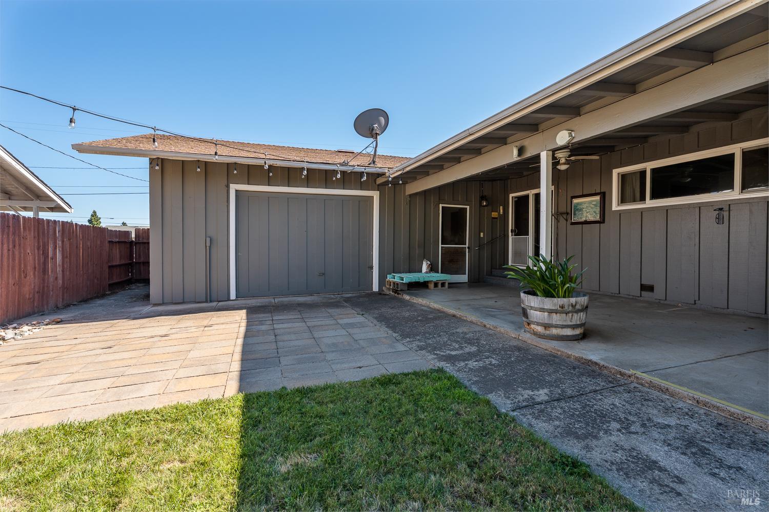 420 Zinfandel Drive Ukiah CA 95482