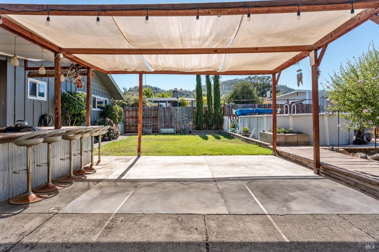 420 Zinfandel Drive Ukiah CA 95482