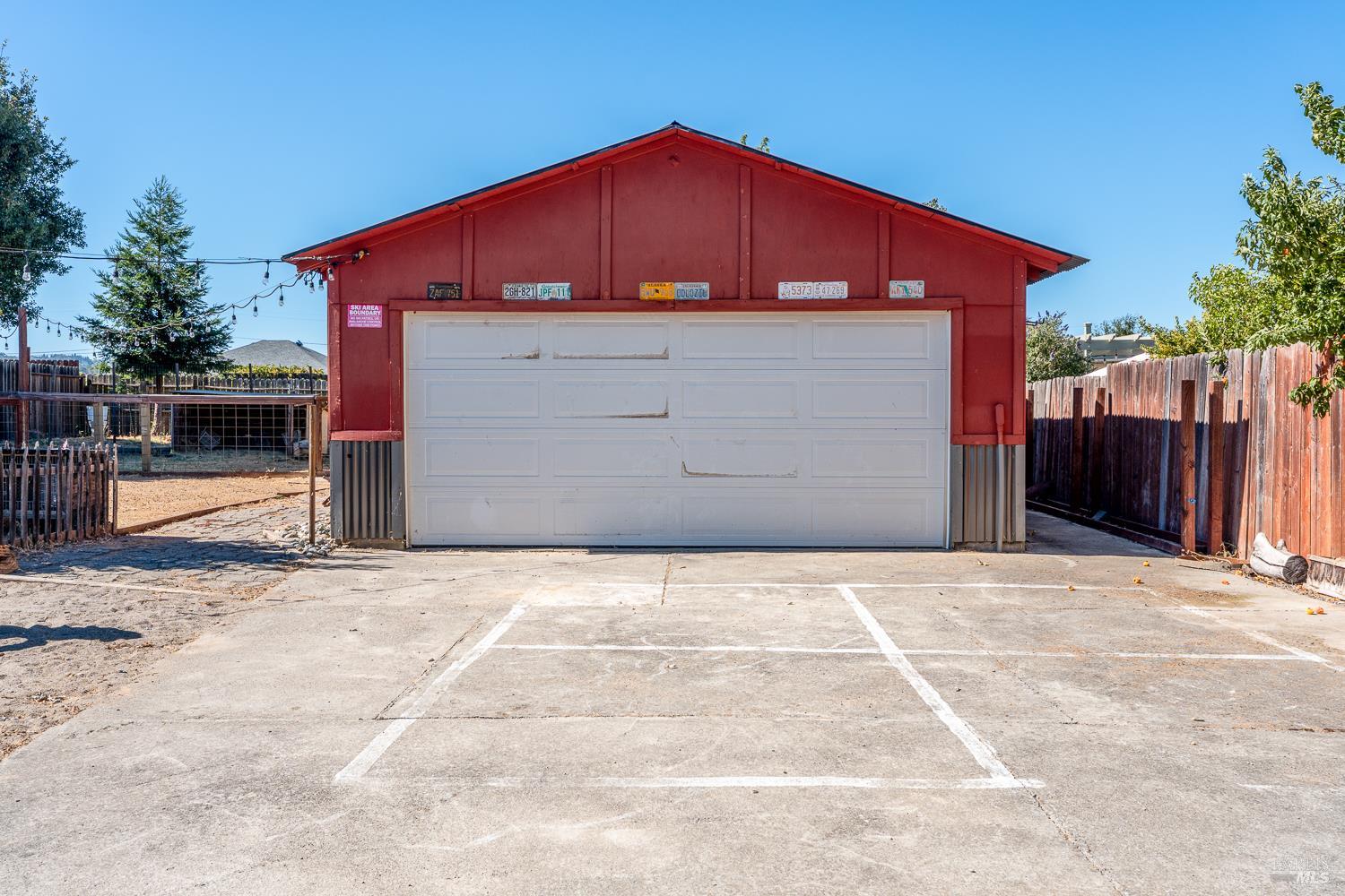 420 Zinfandel Drive Ukiah CA 95482