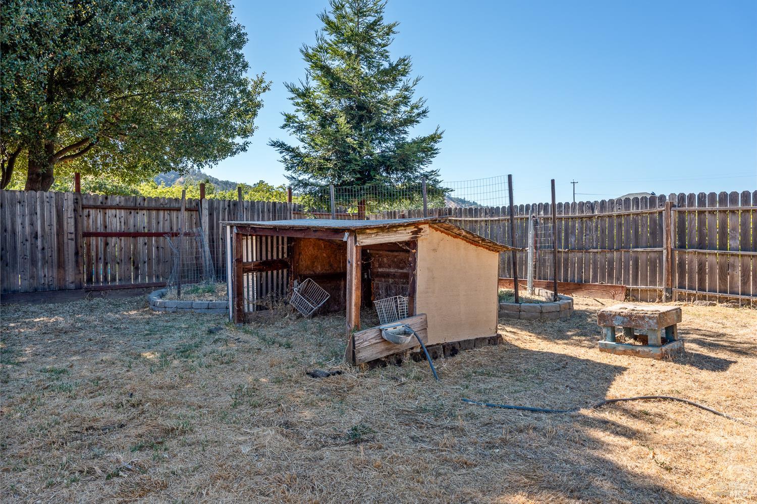 420 Zinfandel Drive Ukiah CA 95482