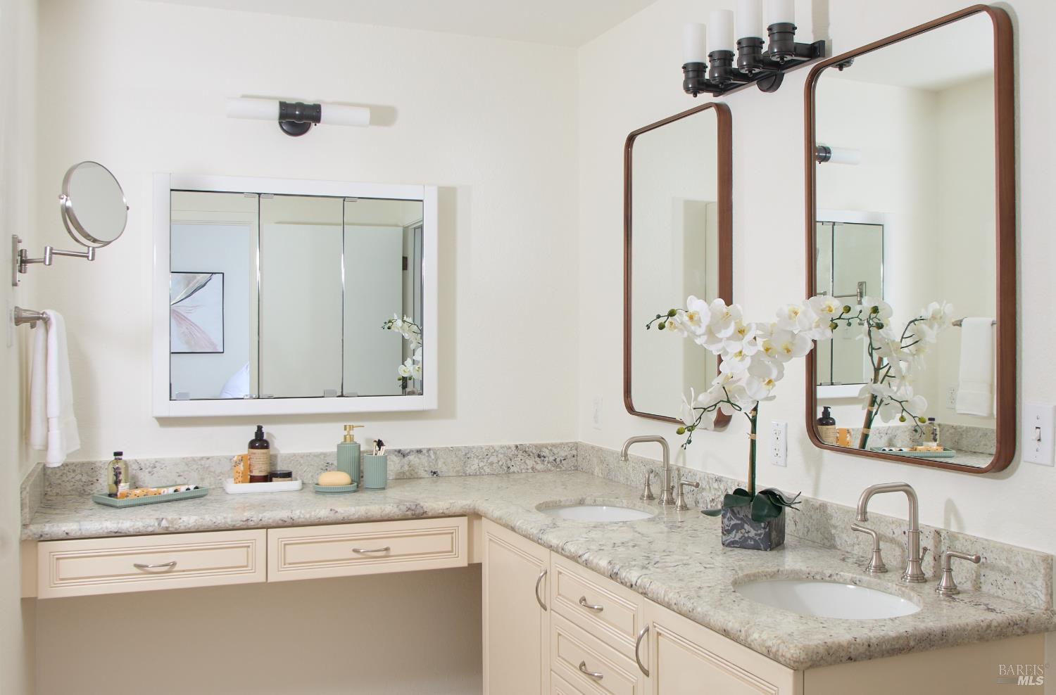3033 Myrtledale Road Calistoga CA 94515
