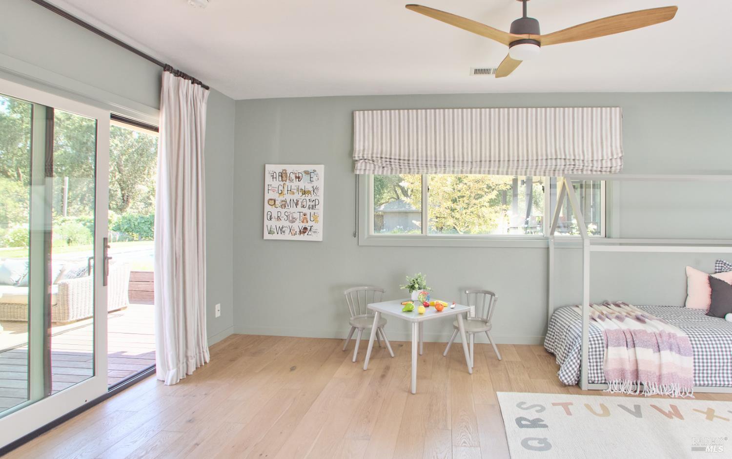 3033 Myrtledale Road Calistoga CA 94515