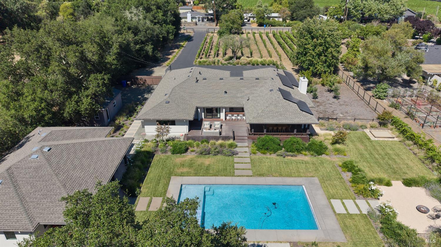 3033 Myrtledale Road Calistoga CA 94515