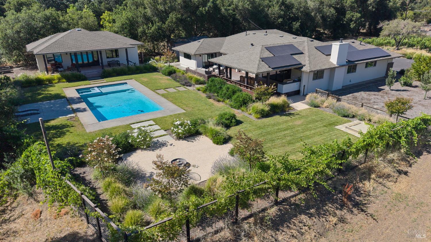 3033 Myrtledale Road Calistoga CA 94515
