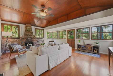4 Barranca Road Lagunitas CA 94938