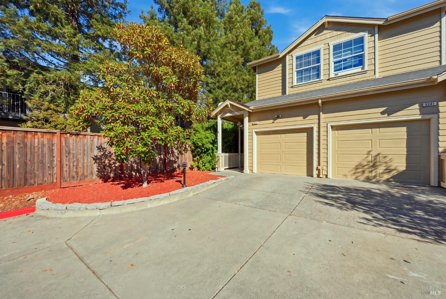 5245 Poe Court Santa Rosa CA 95403