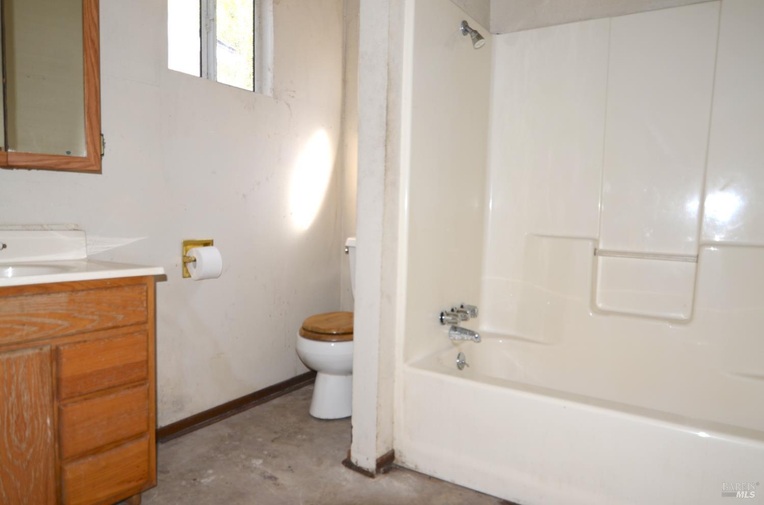 2610 Giffen Avenue Santa Rosa CA 95407