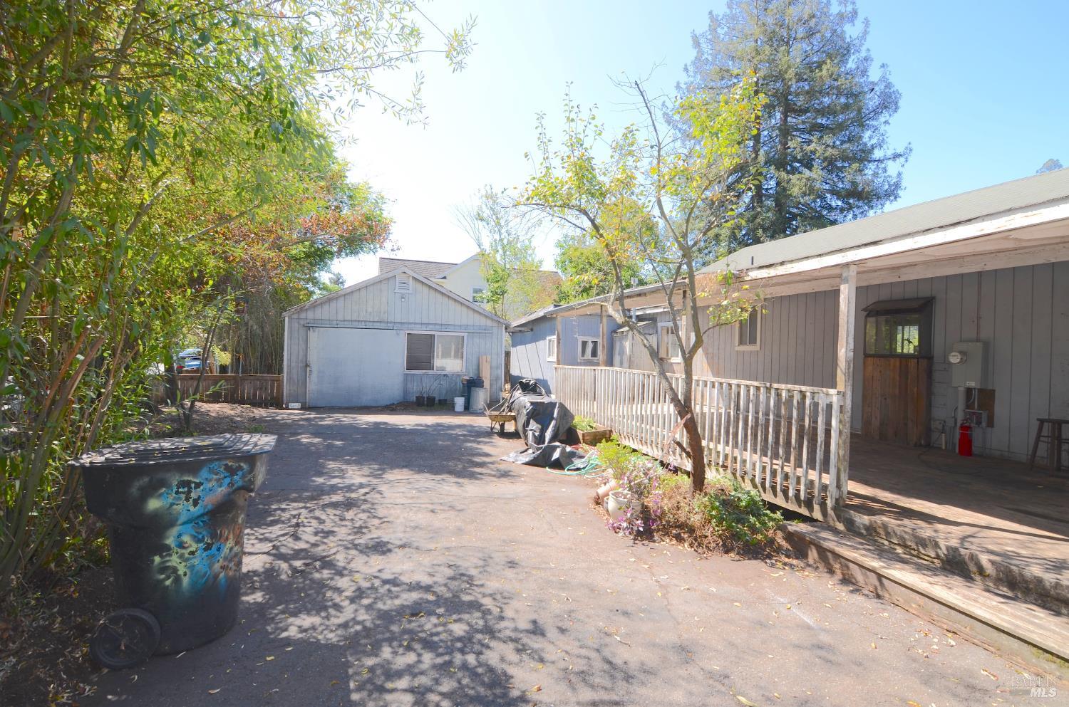 2610 Giffen Avenue Santa Rosa CA 95407