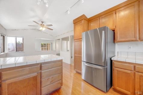 2003 Tokay Street Santa Rosa CA 95404