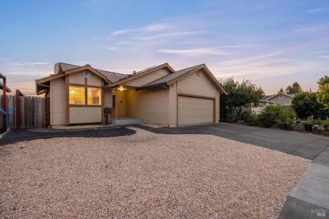 2003 Tokay Street Santa Rosa CA 95404