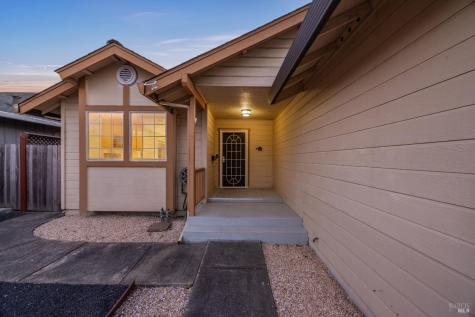 2003 Tokay Street Santa Rosa CA 95404
