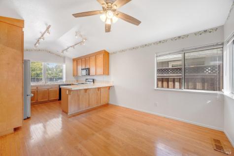2003 Tokay Street Santa Rosa CA 95404