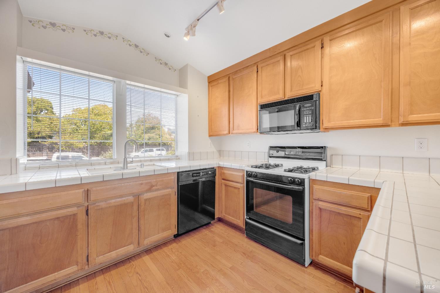 2003 Tokay Street Santa Rosa CA 95404