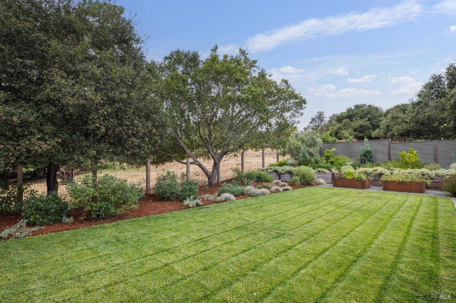 Petaluma CA 94952