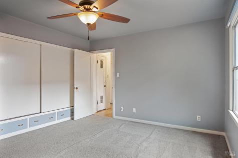 233 Dechene Avenue Sonoma CA 95476