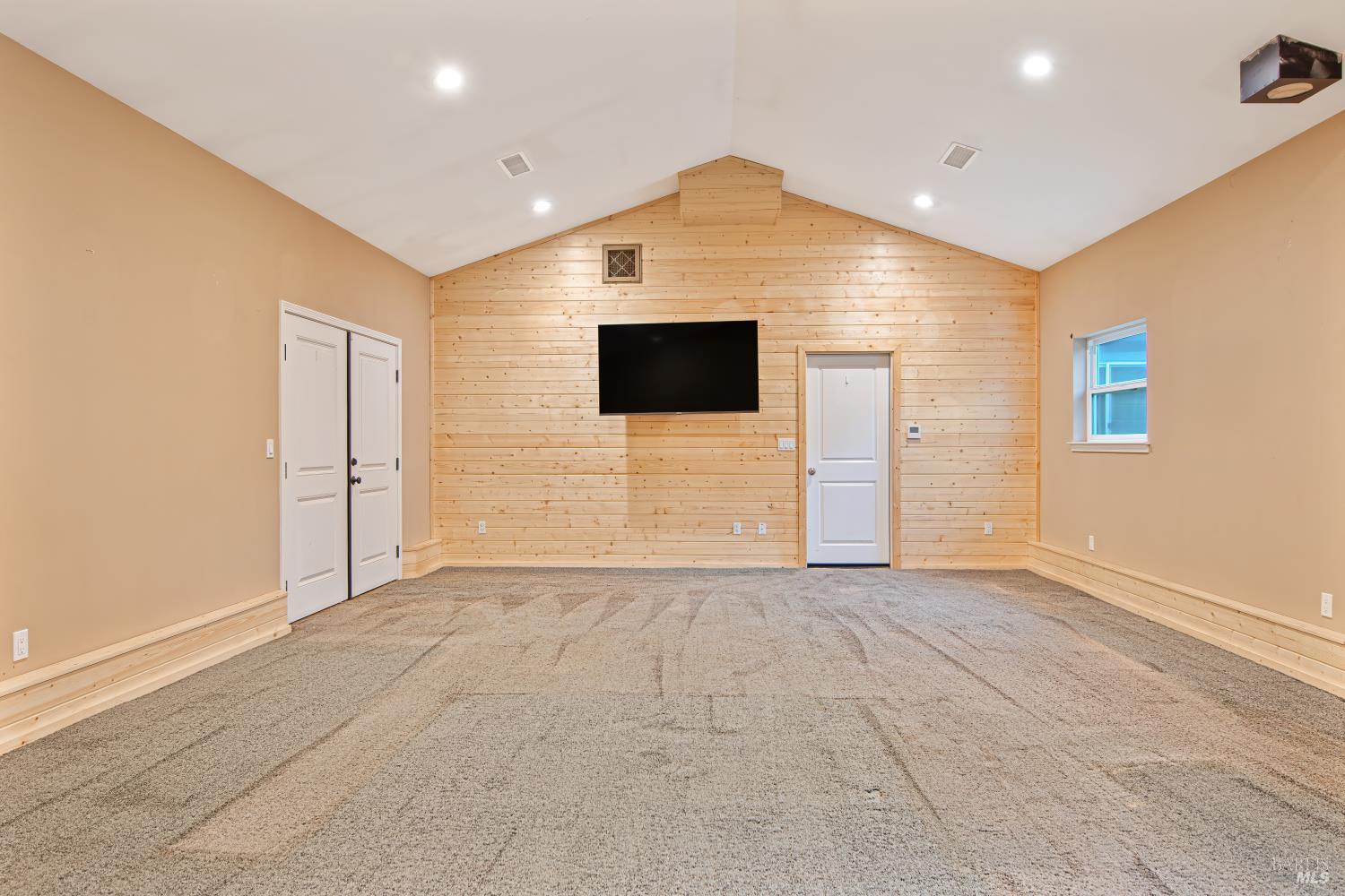 233 Dechene Avenue Sonoma CA 95476