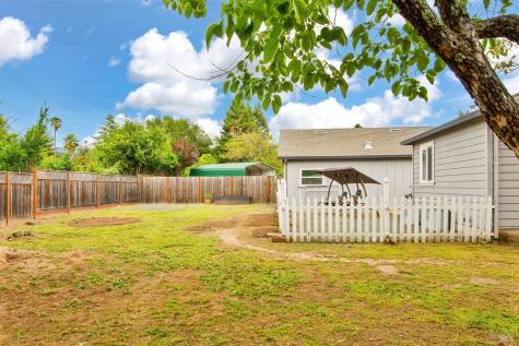 233 Dechene Avenue Sonoma CA 95476