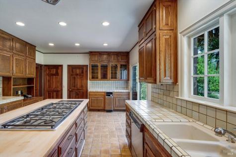 7455 Foothill Ranch Road Santa Rosa CA 95404