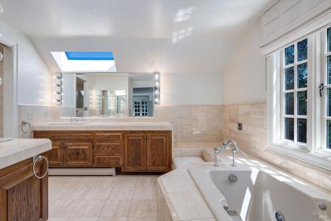 7455 Foothill Ranch Road Santa Rosa CA 95404
